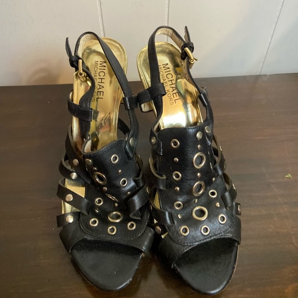 Michael Korrs leather black gold stilleto Heel 8 rubber lower opentoe sling back - Picture 2 of 7